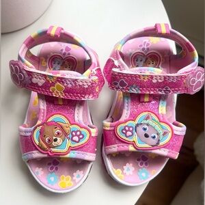 Paw Patrol Girls Light-Up Pink Glitter Character Sandals, Rainbow Trim, Size 7